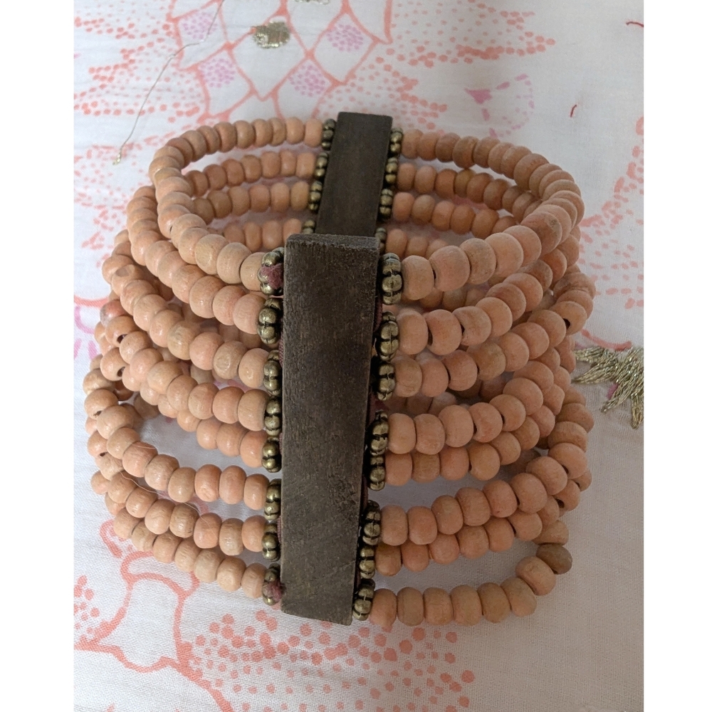 Vintage wooden stretchy bracelet